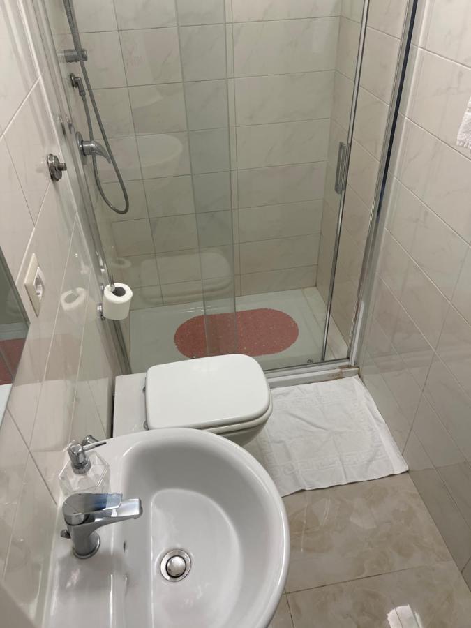 Relax On 2 - Guesthouse Rome Bagian luar foto